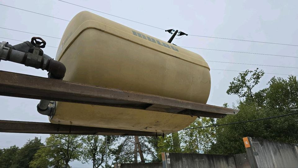 Schmidt Mulag 1m3 Wassertank Wasserfass Speidel für Unimog UGE UGN 405 U300 400 500 427 430 LKW Boschung wassertank Laugentank Bewässerung 5000liter - Kontainer tangki: gambar 5 Schmidt Mulag 1m3 Wassertank Wasserfass Speidel für Unimog UGE UGN 405 U300 400 500 427 430 LKW Boschung wassertank Laugentank Bewässerung 5000liter - Kontainer tangki: gambar 5