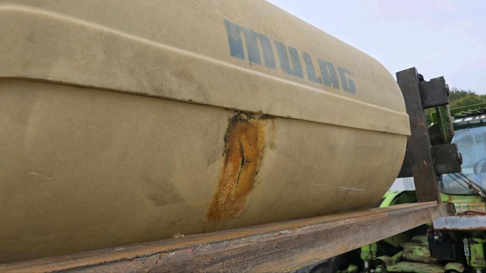 Schmidt Mulag 1m3 Wassertank Wasserfass Speidel für Unimog UGE UGN 405 U300 400 500 427 430 LKW Boschung wassertank Laugentank Bewässerung 5000liter - Kontainer tangki: gambar 4 Schmidt Mulag 1m3 Wassertank Wasserfass Speidel für Unimog UGE UGN 405 U300 400 500 427 430 LKW Boschung wassertank Laugentank Bewässerung 5000liter - Kontainer tangki: gambar 4