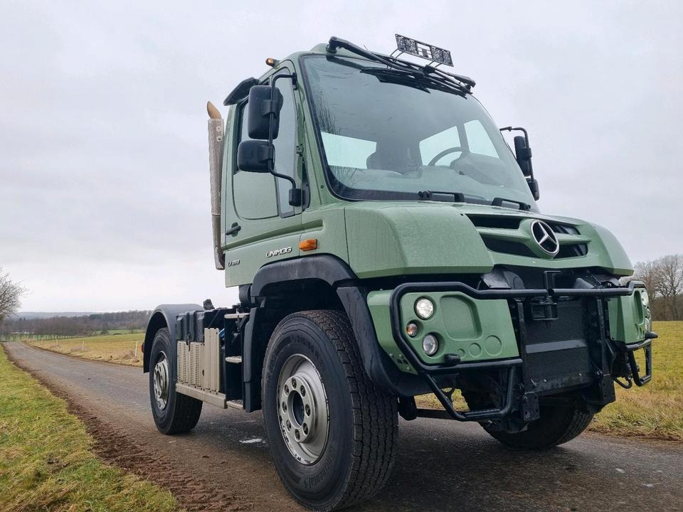 Unimog 318 Mercedes-Benz U 405 323 327 423 418 427 430 530 300 400 500 Automatik Euro 6 - Truk sasis, Kendaraan Kota/ Khusus: gambar 2 Unimog 318 Mercedes-Benz U 405 323 327 423 418 427 430 530 300 400 500 Automatik Euro 6 - Truk sasis, Kendaraan Kota/ Khusus: gambar 2