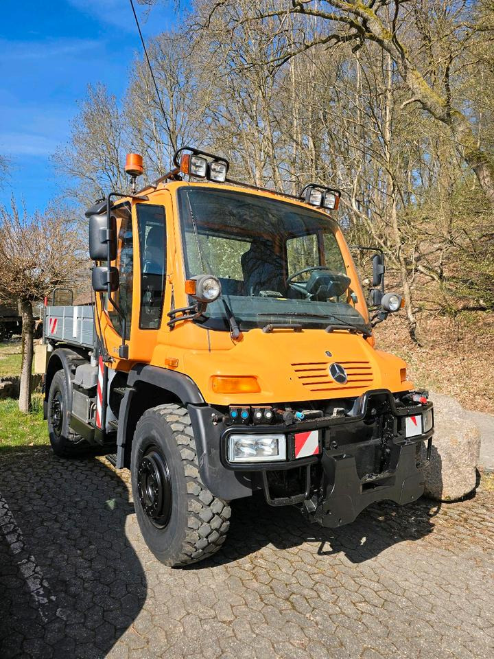 Unimog 405/10 U400 Bluetec 5 Leistungshydraulik Hydrostat U 400 500 300 Mercedes-Benz 318 218 430 423 427 - Truk bajak salju: gambar 1 Unimog 405/10 U400 Bluetec 5 Leistungshydraulik Hydrostat U 400 500 300 Mercedes-Benz 318 218 430 423 427 - Truk bajak salju: gambar 1