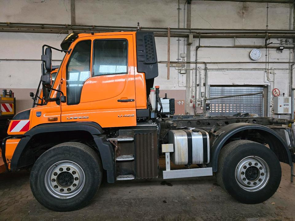 Unimog U423 EAS NKS-Z-UGE-43 Mercedes-Benz 405/10 405/12 UGE Mercedes-Benz U 318 323 327 423 427 429 430 EasyDrive Variopilot - Truk sasis, Kendaraan Kota/ Khusus: gambar 4 Unimog U423 EAS NKS-Z-UGE-43 Mercedes-Benz 405/10 405/12 UGE Mercedes-Benz U 318 323 327 423 427 429 430 EasyDrive Variopilot - Truk sasis, Kendaraan Kota/ Khusus: gambar 4