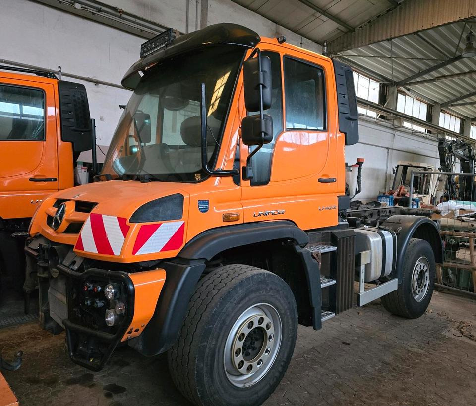 Unimog U423 EAS NKS-Z-UGE-43 Mercedes-Benz 405/10 405/12 UGE Mercedes-Benz U 318 323 327 423 427 429 430 EasyDrive Variopilot - Truk sasis, Kendaraan Kota/ Khusus: gambar 1 Unimog U423 EAS NKS-Z-UGE-43 Mercedes-Benz 405/10 405/12 UGE Mercedes-Benz U 318 323 327 423 427 429 430 EasyDrive Variopilot - Truk sasis, Kendaraan Kota/ Khusus: gambar 1