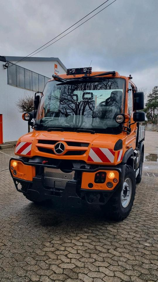 Zu vermieten Unimog 405 U318 423 429 430 Mercedes Benz 318 527 Vermietung - Truk bajak salju: gambar 2 Zu vermieten Unimog 405 U318 423 429 430 Mercedes Benz 318 527 Vermietung - Truk bajak salju: gambar 2