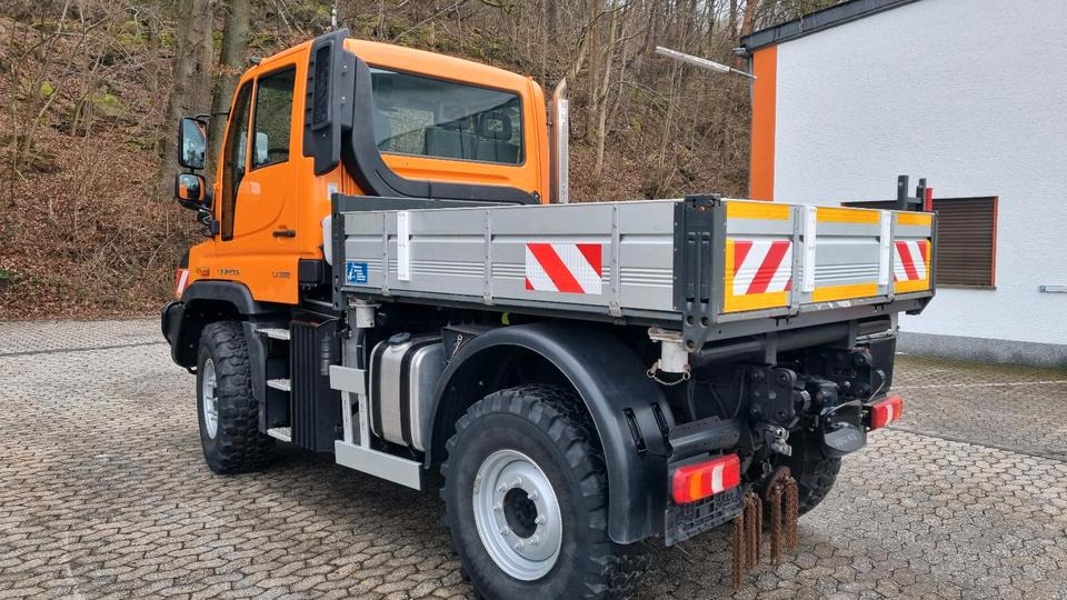 Zu vermieten Unimog 405 U318 423 429 430 Mercedes Benz 318 527 Vermietung - Truk bajak salju: gambar 5 Zu vermieten Unimog 405 U318 423 429 430 Mercedes Benz 318 527 Vermietung - Truk bajak salju: gambar 5