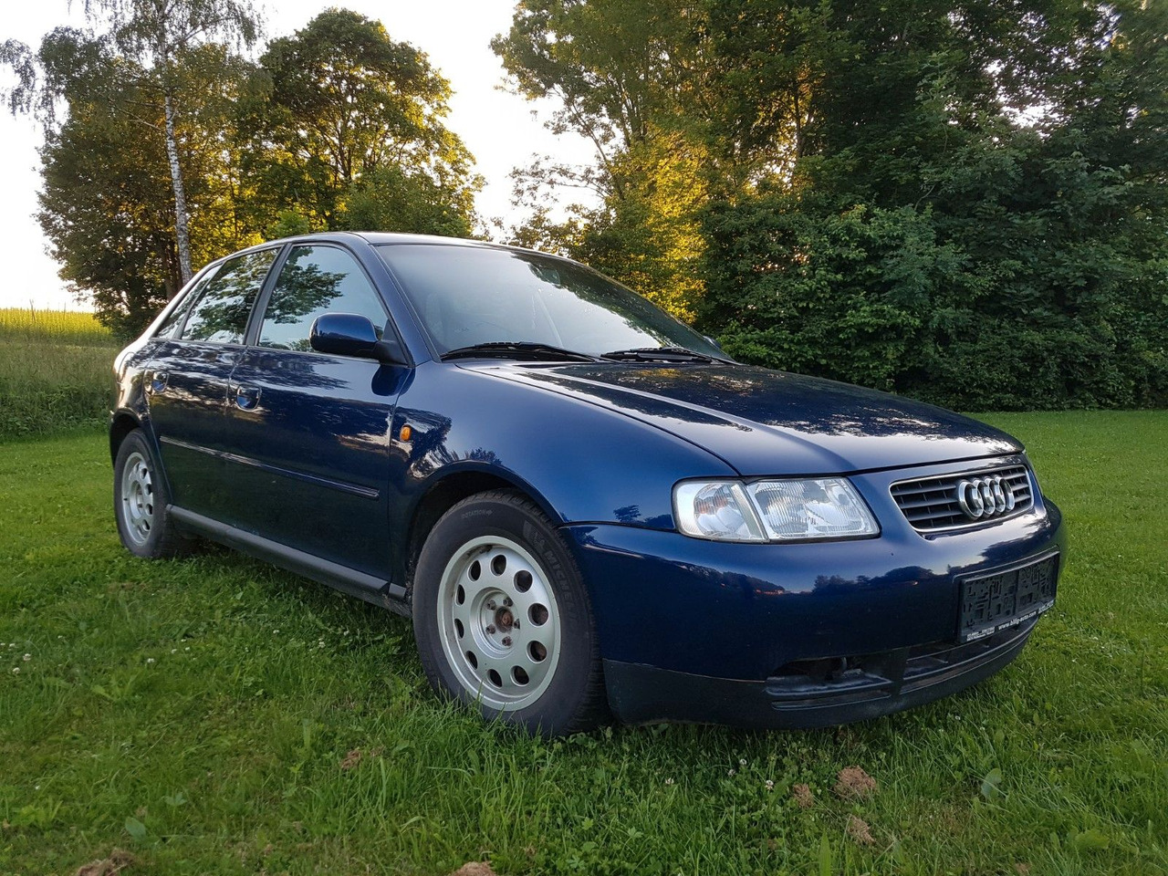 Audi A3 1.9TDI *4-TÜREN*KLIMAAUTOMATIK*AHK* - Mobil sedan: gambar 1 Audi A3 1.9TDI *4-TÜREN*KLIMAAUTOMATIK*AHK* - Mobil sedan: gambar 1