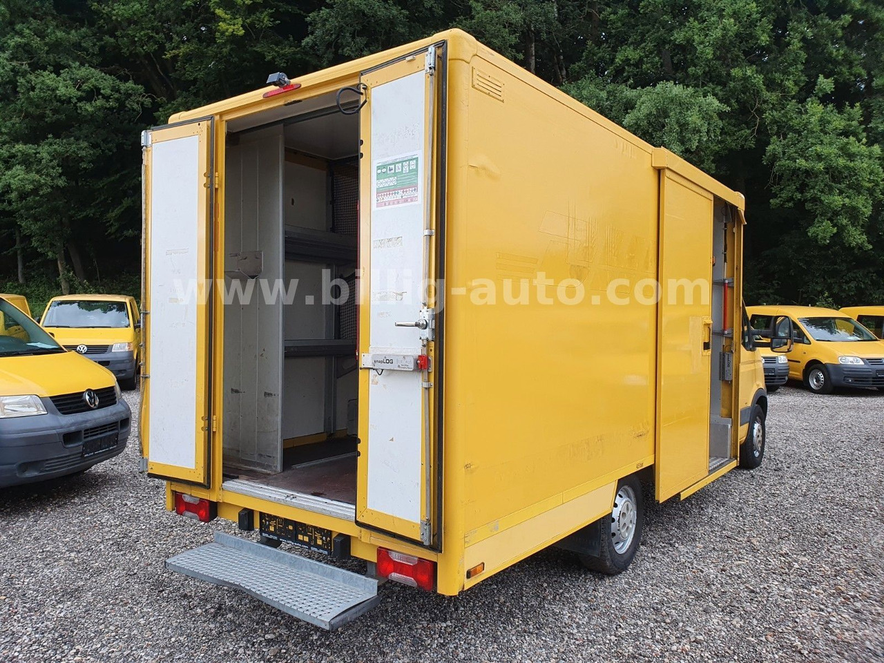 Iveco Daily 1.Hand*EU4* Regale Integralkoffer DHL POST - Van panel: gambar 5 Iveco Daily 1.Hand*EU4* Regale Integralkoffer DHL POST - Van panel: gambar 5
