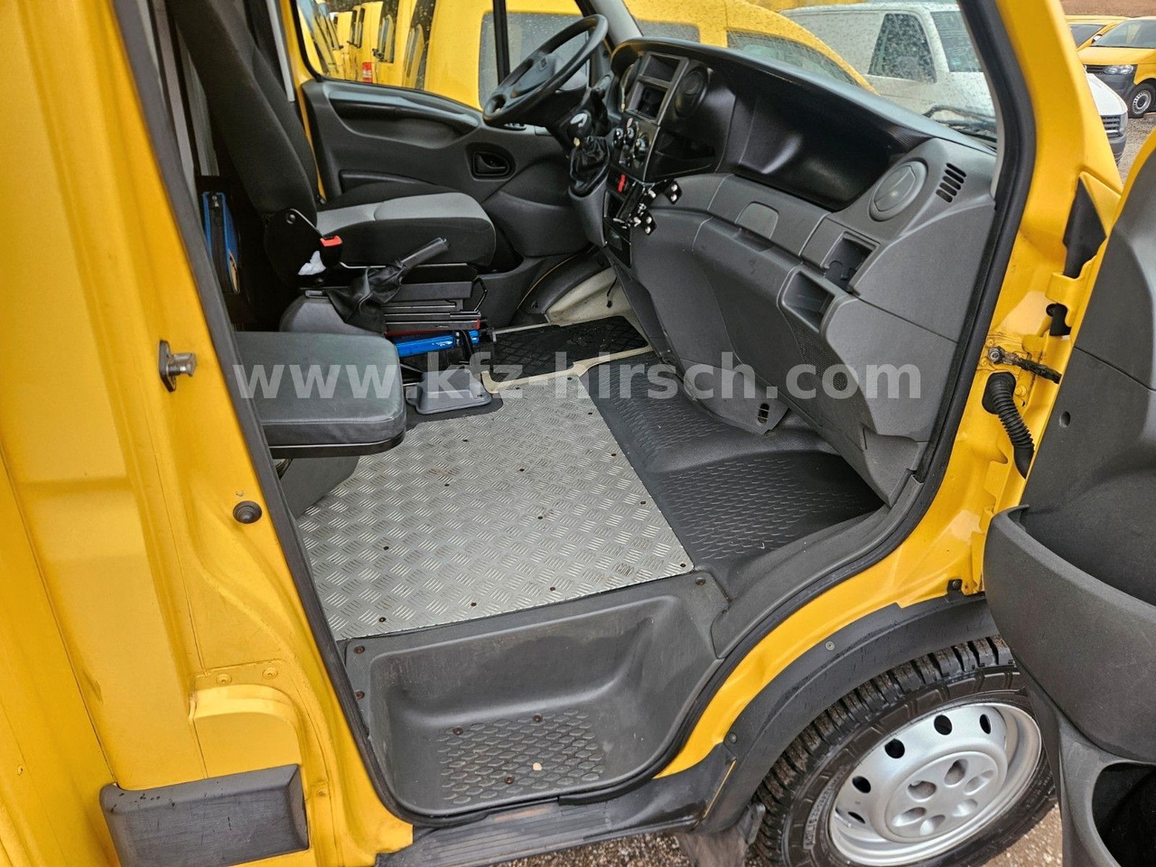 Iveco Daily Koffer*EU5*Luftfederung* Kasten - Van box: gambar 5 Iveco Daily Koffer*EU5*Luftfederung* Kasten - Van box: gambar 5