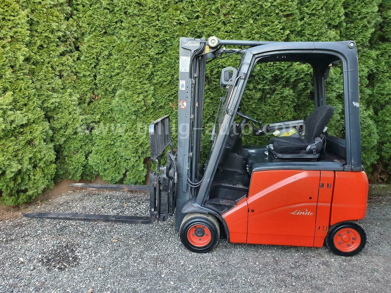 Linde E18 PH 4-Rad Seitenschieber*Zinkenverstellung* - Forklift listrik: gambar 2 Linde E18 PH 4-Rad Seitenschieber*Zinkenverstellung* - Forklift listrik: gambar 2