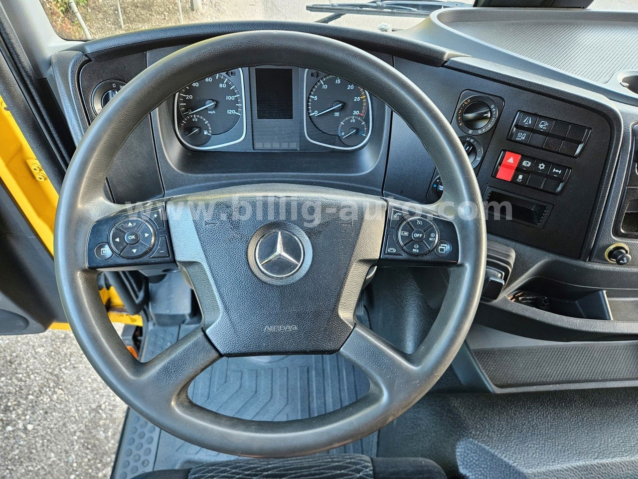 Truk box Mercedes-Benz Atego 1327 L * BREMS/SPUR-ASS*DIFF.*LBW*AHK*7.2m: gambar 9