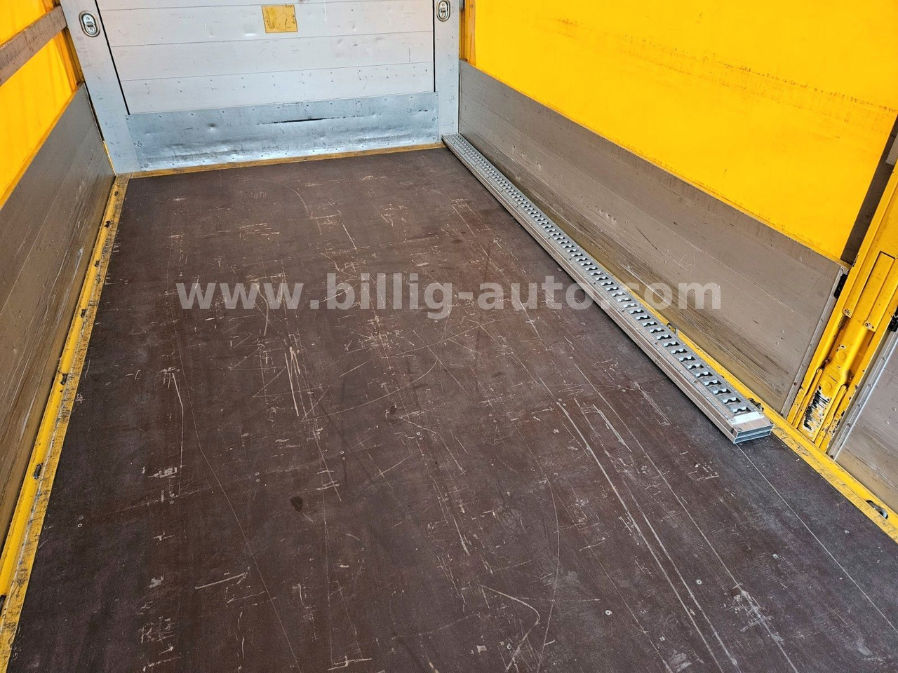 Truk box Mercedes-Benz Atego 1327 L * BREMS/SPUR-ASS*DIFF.*LBW*AHK*7.2m: gambar 17