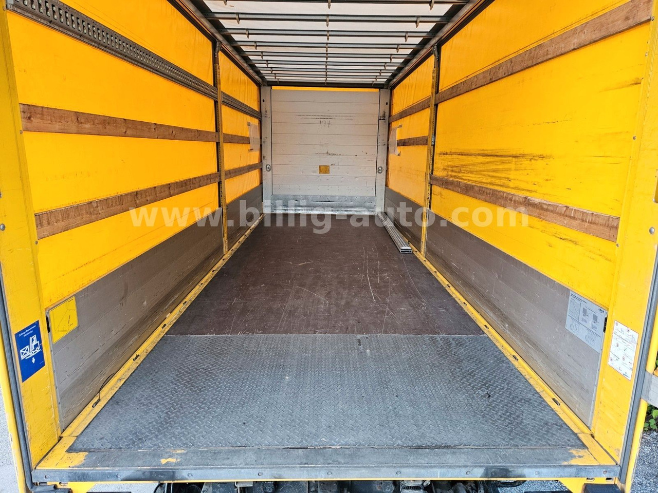 Truk box Mercedes-Benz Atego 1327 L * BREMS/SPUR-ASS*DIFF.*LBW*AHK*7.2m: gambar 15