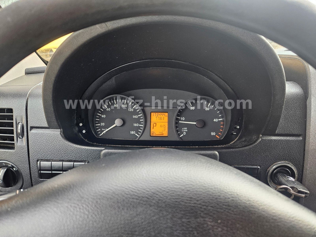 Mercedes-Benz Sprinter Koffer Integralkoffer Transporter Maxi - Mobil: gambar 5 Mercedes-Benz Sprinter Koffer Integralkoffer Transporter Maxi - Mobil: gambar 5
