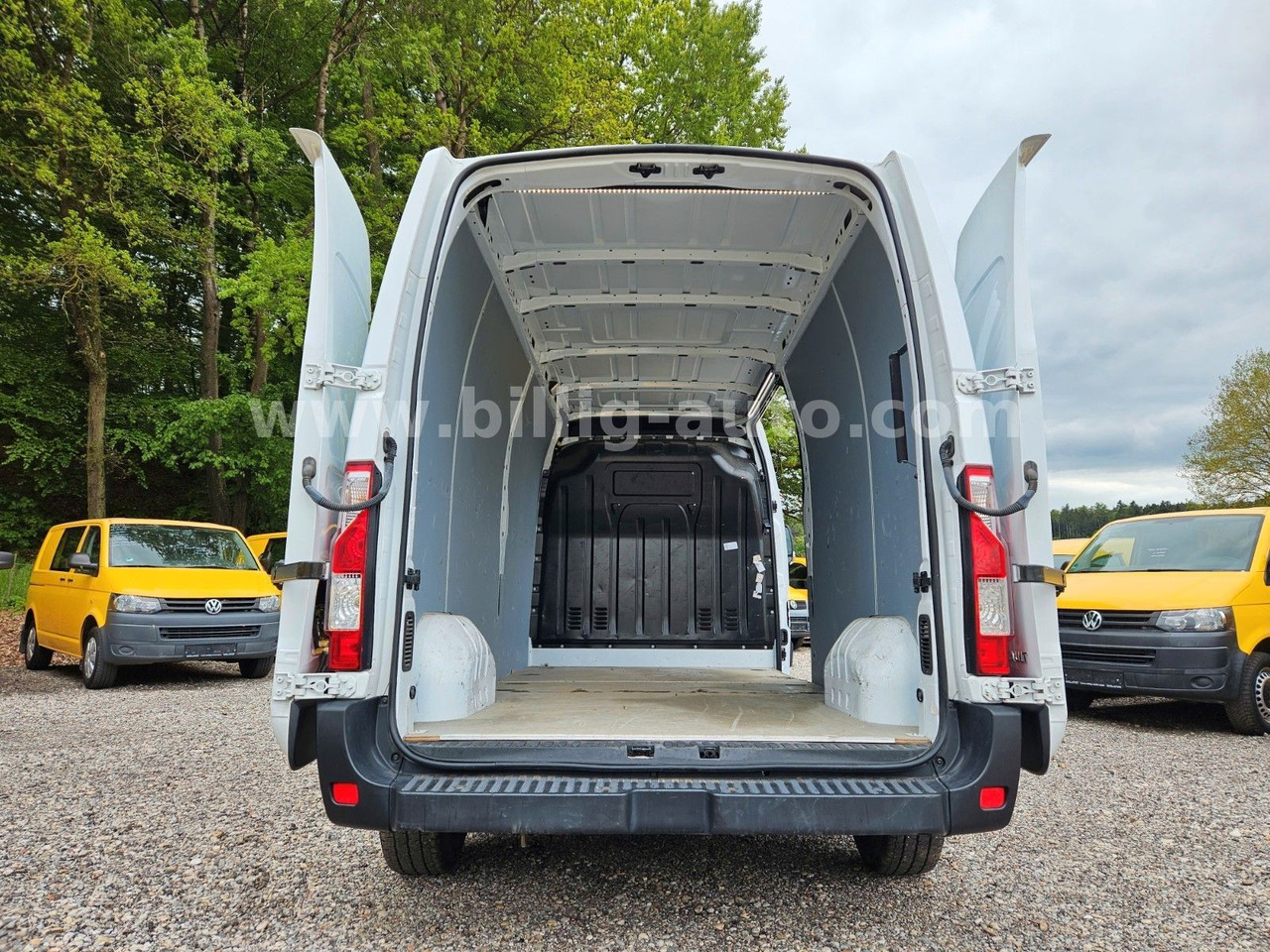 Renault Master EURO 6 *Klima*EU6*Bluetooth*Kamera*MAXI - Van penumpang: gambar 5 Renault Master EURO 6 *Klima*EU6*Bluetooth*Kamera*MAXI - Van penumpang: gambar 5