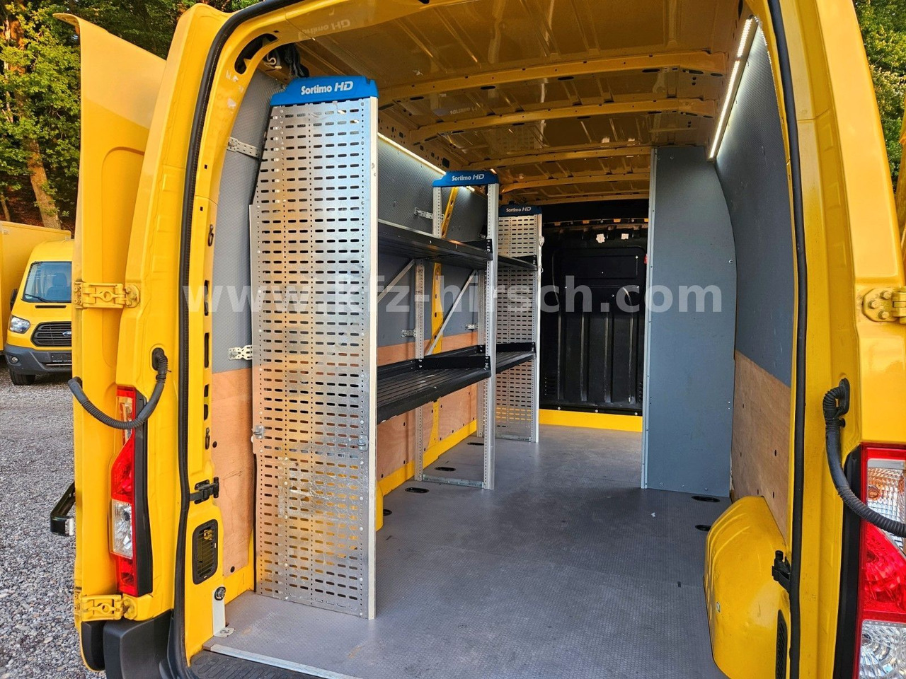 Renault Master EURO 6, Sortimo 1.Hd Klima Kamera MAXI - Van panel: gambar 5 Renault Master EURO 6, Sortimo 1.Hd Klima Kamera MAXI - Van panel: gambar 5