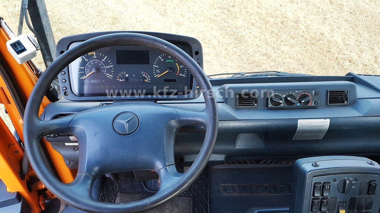 Truk jungkit Unimog U400 405/12*HYDROSTAT*VARIOPILOT*Euro4*Kipper: gambar 10 Truk jungkit Unimog U400 405/12*HYDROSTAT*VARIOPILOT*Euro4*Kipper: gambar 10