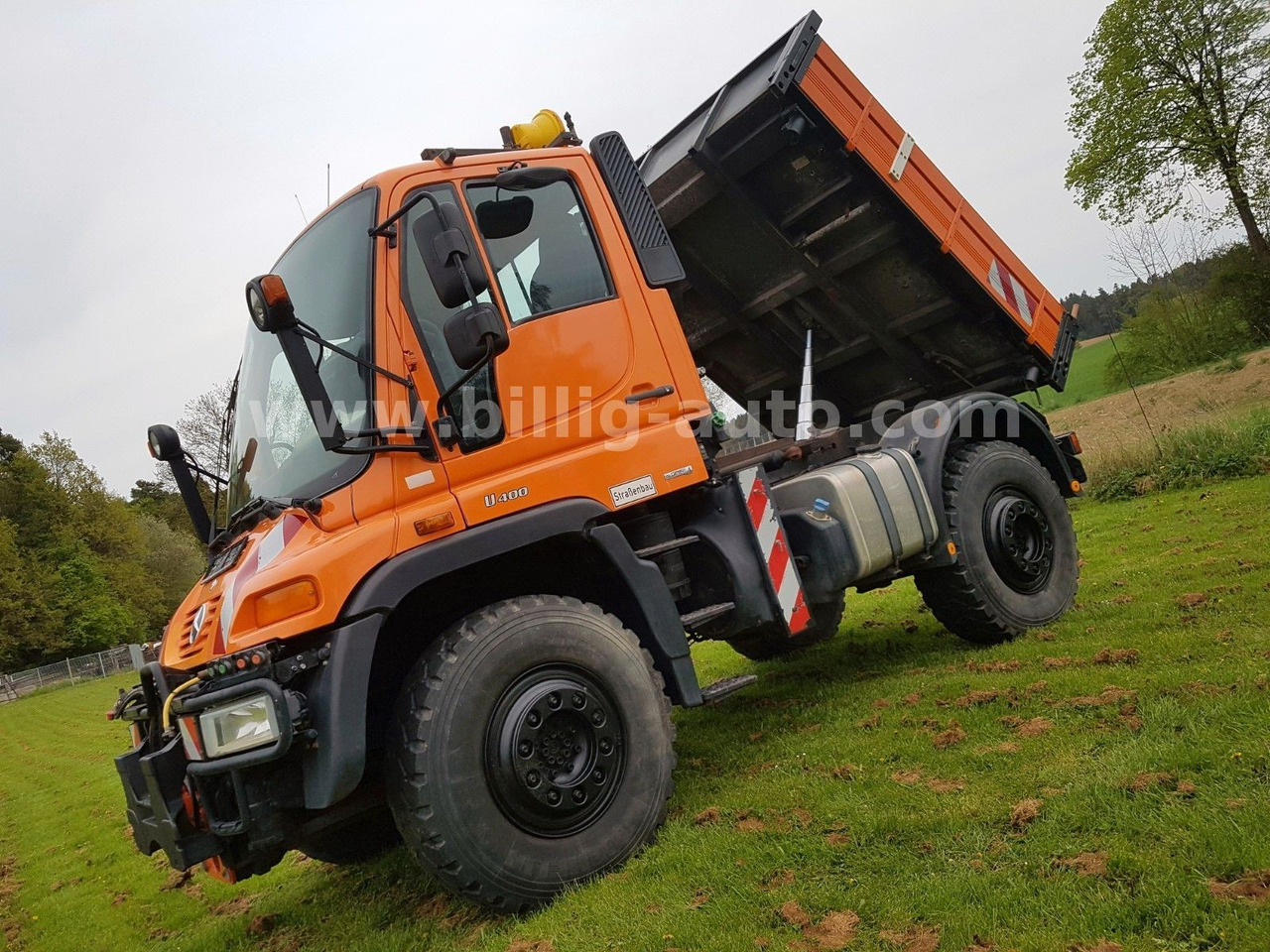 Unimog U400 405/12*HYDROSTAT*VARIOPILOT*Euro4*Kipper - Truk jungkit: gambar 1 Unimog U400 405/12*HYDROSTAT*VARIOPILOT*Euro4*Kipper - Truk jungkit: gambar 1