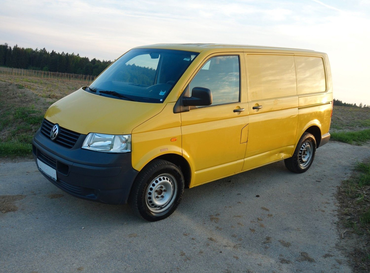 Volkswagen T5 1.9 TDI Transporter 2xSchiebetüre 1.Hand - Van penumpang: gambar 4 Volkswagen T5 1.9 TDI Transporter 2xSchiebetüre 1.Hand - Van penumpang: gambar 4