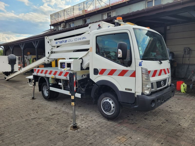 Nissan Cabstar NT400 podnośnik koszowy 20 m Oil&Steel Snake 2010 Plus - Platform udara yang dipasang di truk: gambar 1 Nissan Cabstar NT400 podnośnik koszowy 20 m Oil&Steel Snake 2010 Plus - Platform udara yang dipasang di truk: gambar 1