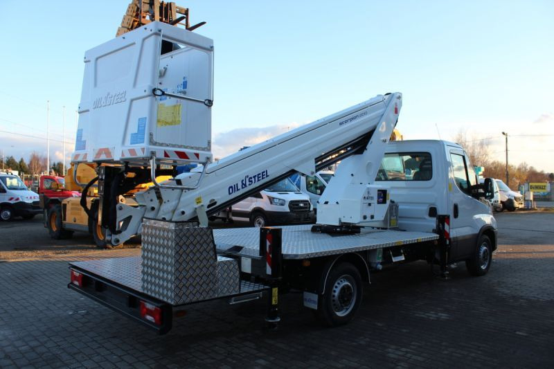 Oil&Steel Scorpion 2013 - 20 m zamontowany na Iveco 35S14H - Platform udara yang dipasang di truk: gambar 3 Oil&Steel Scorpion 2013 - 20 m zamontowany na Iveco 35S14H - Platform udara yang dipasang di truk: gambar 3