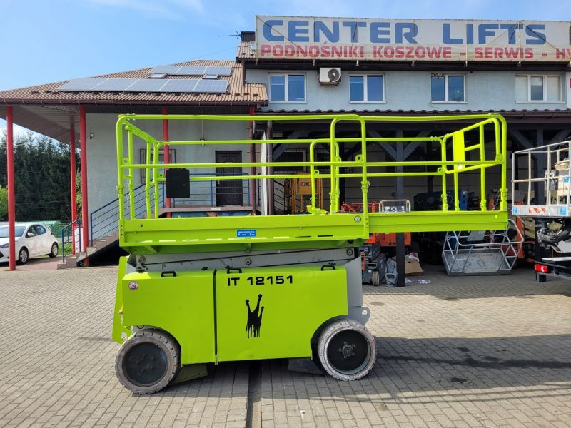 Podnośnik nożycowy samojezdny elektryczny 14 m Iteco IT 12151 - Scissor lifts: gambar 5 Podnośnik nożycowy samojezdny elektryczny 14 m Iteco IT 12151 - Scissor lifts: gambar 5
