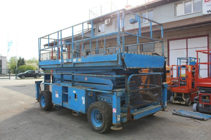 Podnośnik nożycowy 4x4 spalinowy 15 m Skyjack SJ9241 - Scissor lifts: gambar 2 Podnośnik nożycowy 4x4 spalinowy 15 m Skyjack SJ9241 - Scissor lifts: gambar 2