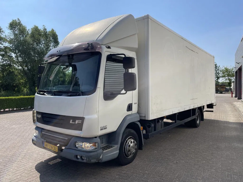 DAF LF 45 / HOLLAND TRUCK / DHOLLANDIA LAADKLEP / APK - TUV MAART 2024 / - Truk box: gambar 2 DAF LF 45 / HOLLAND TRUCK / DHOLLANDIA LAADKLEP / APK - TUV MAART 2024 / - Truk box: gambar 2
