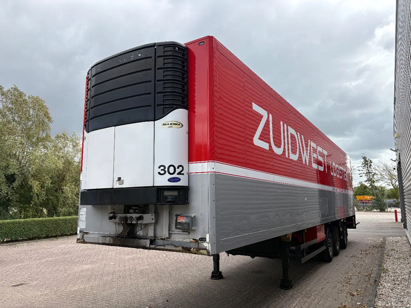 Schmitz Cargobull SKO 24 / SAV ASSEN / DHOLLANDIA 3000 kg / CARRIER MAXIMA 1300 / 1x stuuras / - Semi-trailer berpendingin: gambar 2 Schmitz Cargobull SKO 24 / SAV ASSEN / DHOLLANDIA 3000 kg / CARRIER MAXIMA 1300 / 1x stuuras / - Semi-trailer berpendingin: gambar 2