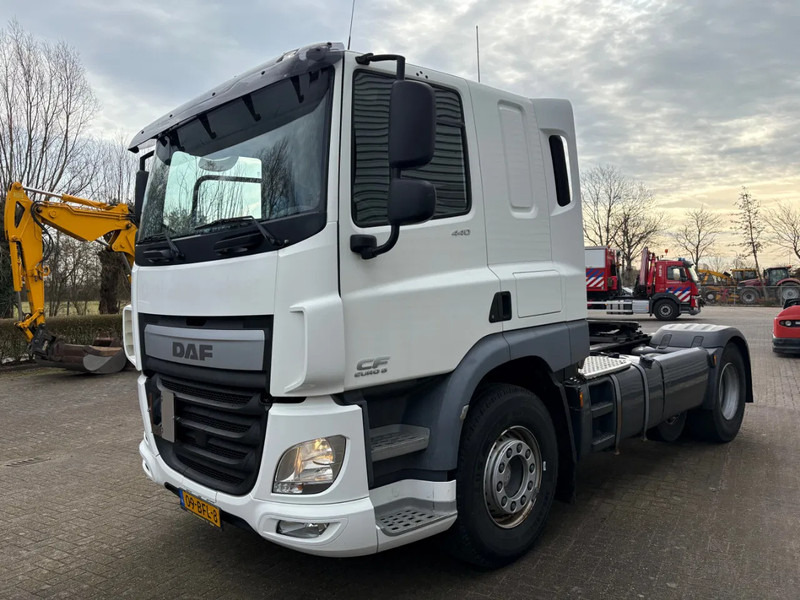 DAF CF 440 / BULK COMPRESSOR / ADR TANK TRANSPORT / - Tractor head: gambar 2 DAF CF 440 / BULK COMPRESSOR / ADR TANK TRANSPORT / - Tractor head: gambar 2