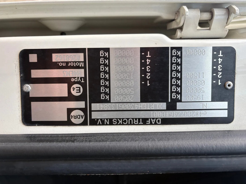 DAF XF 460 4x2 / ADR I II III KLASSE / HOLLAND TRUCK / APK - TUV JANUARI 2026 - Tractor head: gambar 5 DAF XF 460 4x2 / ADR I II III KLASSE / HOLLAND TRUCK / APK - TUV JANUARI 2026 - Tractor head: gambar 5