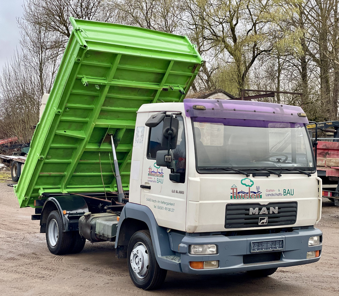 MAN LE - Truk jungkit: gambar 2 MAN LE - Truk jungkit: gambar 2