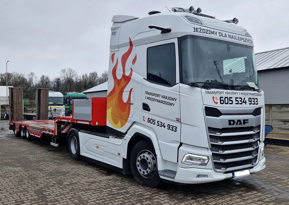 Bodex ZESTAW NACZEPA NISKOPODŁOGOWA ROZSUWANA 3 OSIE LAWETA - Semi-trailer low bed: gambar 1 Bodex ZESTAW NACZEPA NISKOPODŁOGOWA ROZSUWANA 3 OSIE LAWETA - Semi-trailer low bed: gambar 1