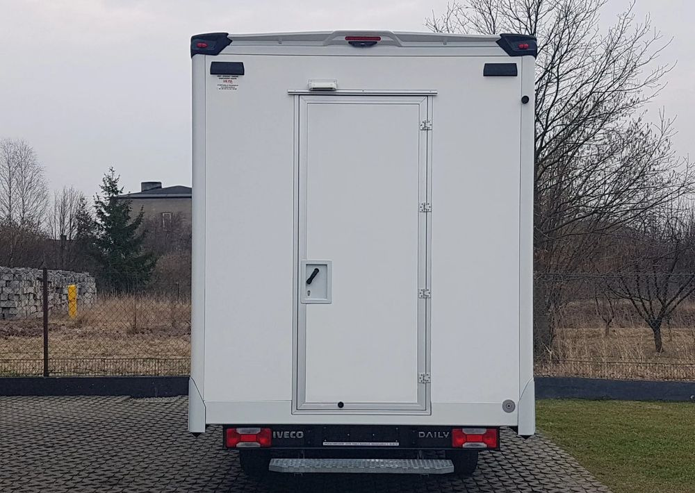 Camper Iveco DAILY KONTENER NISKOPODŁOGOWY 4,43x2,23x2,42 SKLEP BAR FOODTRUCK KAMPER KLIMA: gambar 16