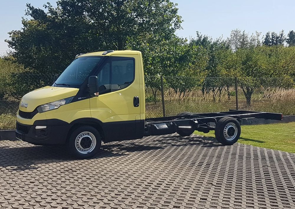 Iveco Daily PODWOZIE RAMA DO ZABUDOWY WIDELEC KLIMA 35S13 DMC 3500 KG KRAJOWY - Truk sasis: gambar 2 Iveco Daily PODWOZIE RAMA DO ZABUDOWY WIDELEC KLIMA 35S13 DMC 3500 KG KRAJOWY - Truk sasis: gambar 2