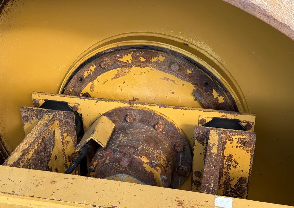 Roller Caterpillar * Walec Drogowy CAT CS-563 *: gambar 7