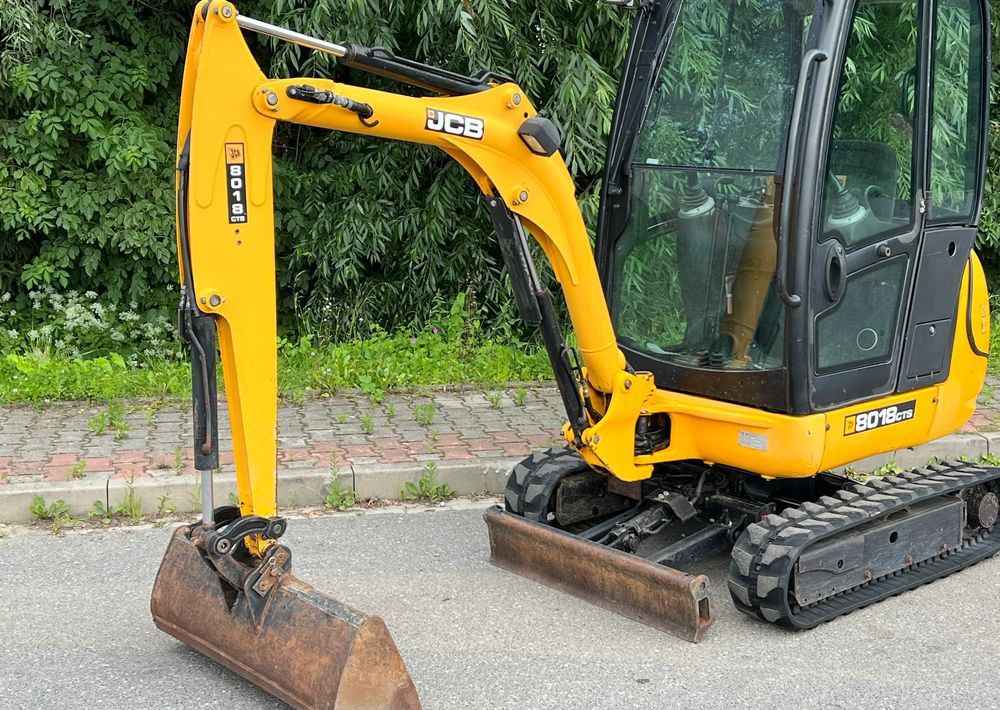 JCB MINIKOPARKA JCB 8018 3 Łyżki Stan IDEALNY - Ekskavator mini: gambar 3 JCB MINIKOPARKA JCB 8018 3 Łyżki Stan IDEALNY - Ekskavator mini: gambar 3