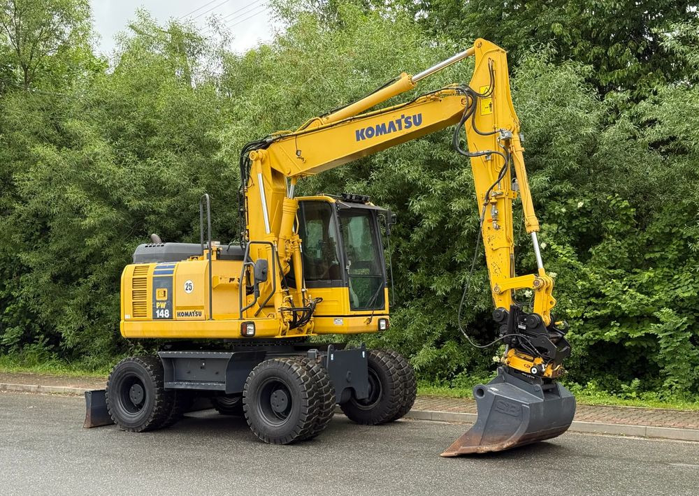 Komatsu * Komatsu PW 148 *ROTOTILT * Sprowadzona * Stan Perfekcyjny * Koparka Kołowa * - Ekskavator roda: gambar 2 Komatsu * Komatsu PW 148 *ROTOTILT * Sprowadzona * Stan Perfekcyjny * Koparka Kołowa * - Ekskavator roda: gambar 2
