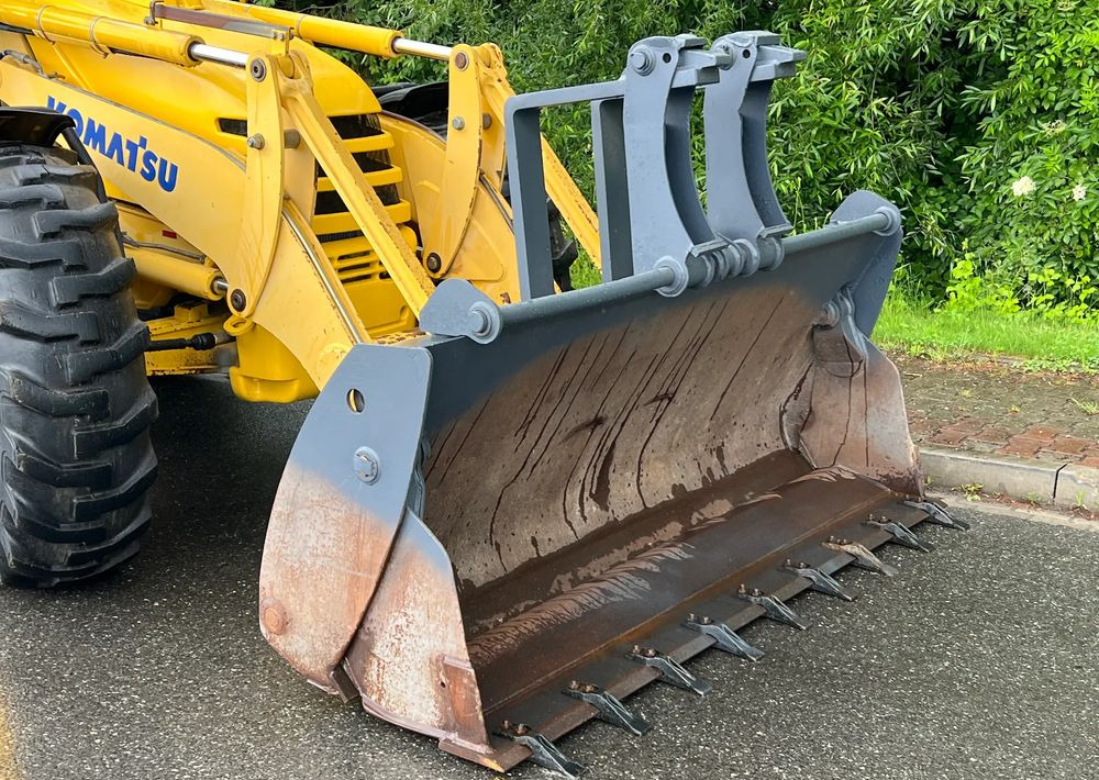 Komatsu * Koparko Ładowarka * Komatsu WB 97 S Utility * - Backhoe loader: gambar 2 Komatsu * Koparko Ładowarka * Komatsu WB 97 S Utility * - Backhoe loader: gambar 2