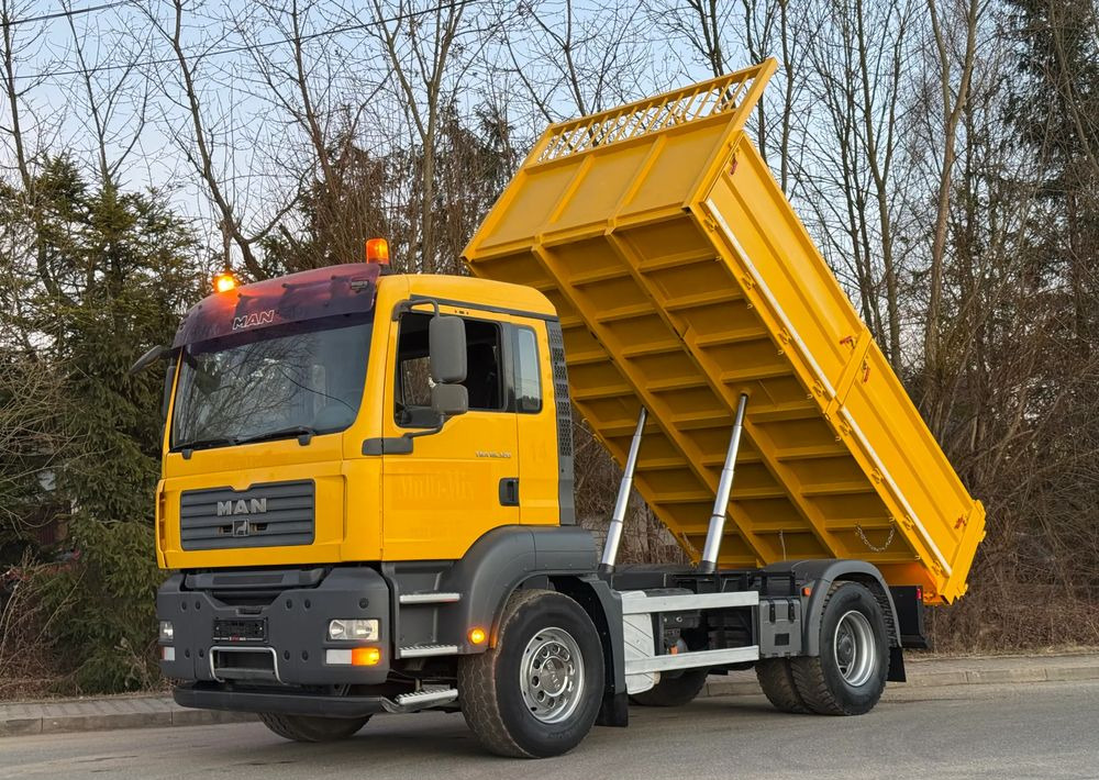 MAN * MAN TGA 18-320 * Kiper Wywrotka * 4x2 * Kran * Sprowadzony* Bardzo Dobry Stan - Truk jungkit: gambar 1 MAN * MAN TGA 18-320 * Kiper Wywrotka * 4x2 * Kran * Sprowadzony* Bardzo Dobry Stan - Truk jungkit: gambar 1