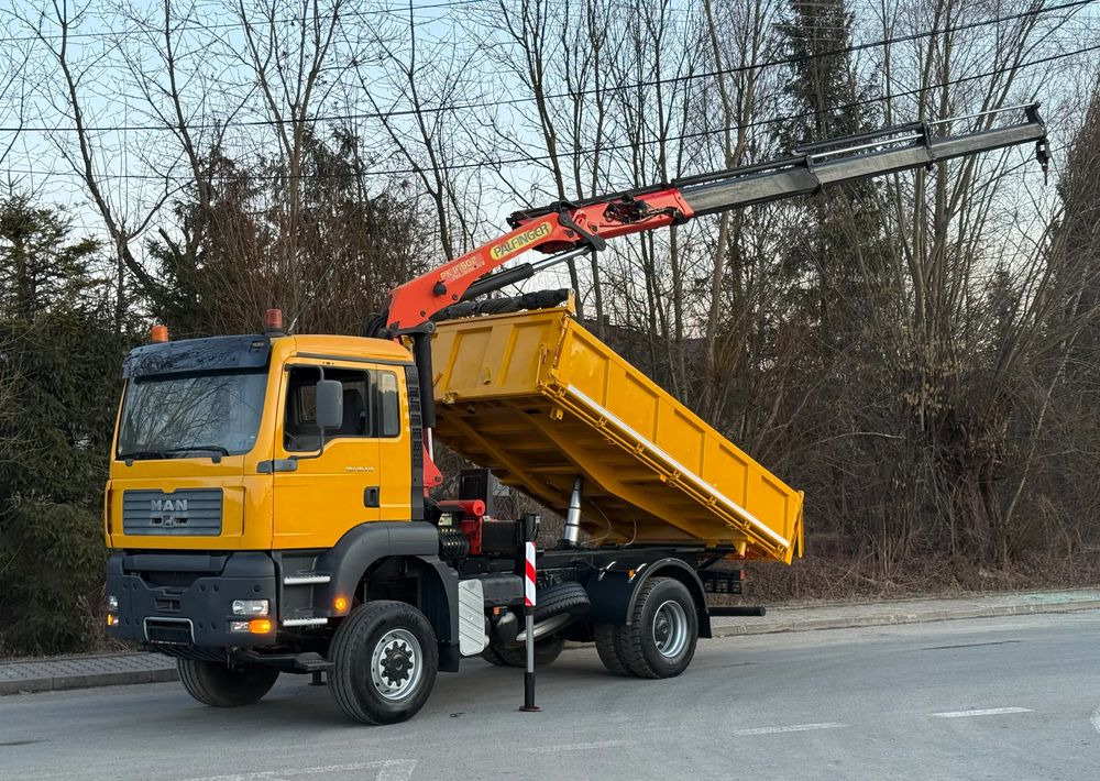 MAN * MAN TGA 18-410 * KIPER WYWROTKA * 4x4 * HDS Palfinger PK16500* Sprowadzony* Bardzo Dobry Stan * - Truk jungkit: gambar 1 MAN * MAN TGA 18-410 * KIPER WYWROTKA * 4x4 * HDS Palfinger PK16500* Sprowadzony* Bardzo Dobry Stan * - Truk jungkit: gambar 1