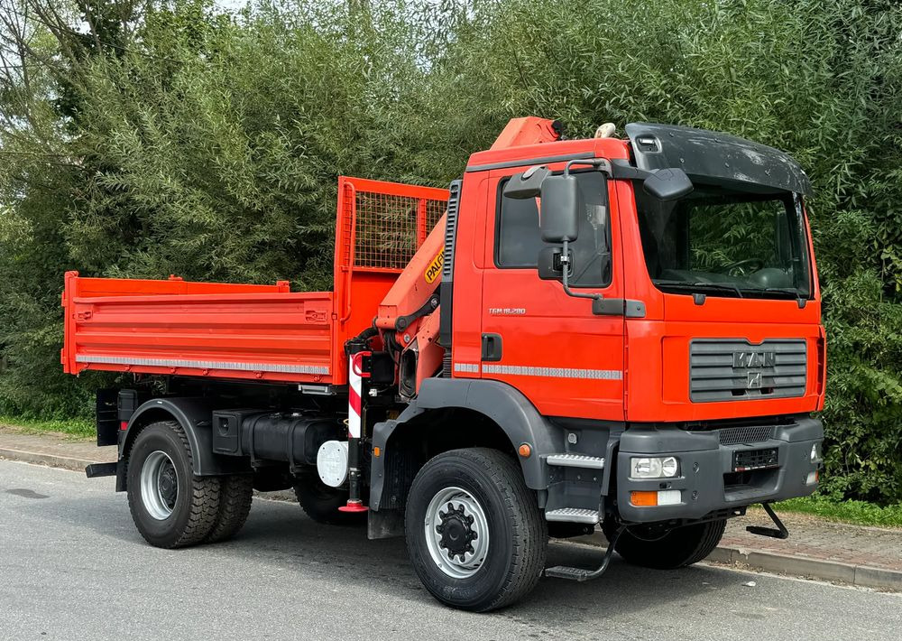 MAN TGM 18-280 MAN 4x4 HDS PALFINGER 105 KIPER WYWROTKA MEILLER BARDZO DOBRY STAN - Truk jungkit: gambar 2 MAN TGM 18-280 MAN 4x4 HDS PALFINGER 105 KIPER WYWROTKA MEILLER BARDZO DOBRY STAN - Truk jungkit: gambar 2