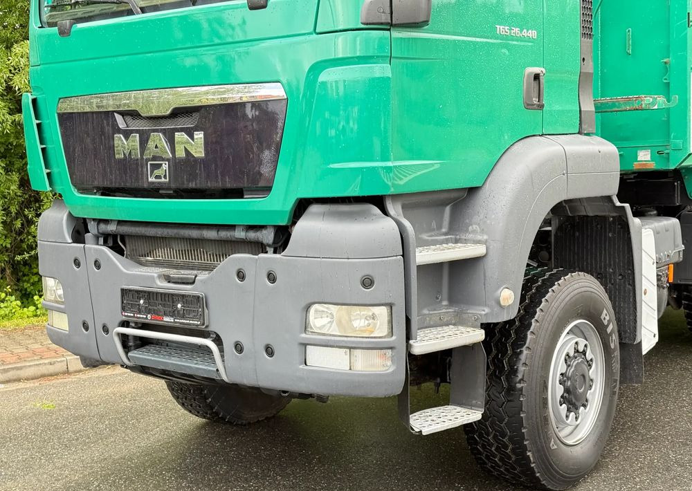 MAN * TGS 26.440 MAN * Kiper / Wywrotka * 6x6 * Sprowadzona * Bordmatik * Stan Perfekcyjny - Truk jungkit: gambar 3 MAN * TGS 26.440 MAN * Kiper / Wywrotka * 6x6 * Sprowadzona * Bordmatik * Stan Perfekcyjny - Truk jungkit: gambar 3
