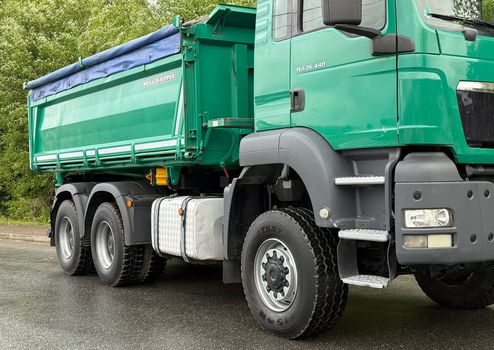 MAN * TGS 26.440 MAN * Kiper / Wywrotka * 6x6 * Sprowadzona * Bordmatik * Stan Perfekcyjny - Truk jungkit: gambar 4 MAN * TGS 26.440 MAN * Kiper / Wywrotka * 6x6 * Sprowadzona * Bordmatik * Stan Perfekcyjny - Truk jungkit: gambar 4