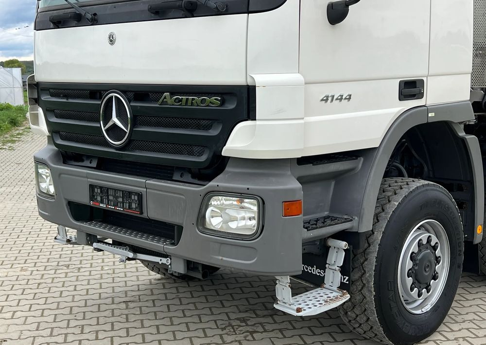 Mercedes-Benz * HDS Palfinger 150002 + FLY JIB PJ 170 * Mercedes Actros 8x6 * Dźwig * 40 TON * Wyciągarka * 35 Metrów * Kosz * - Truk derek: gambar 4 Mercedes-Benz * HDS Palfinger 150002 + FLY JIB PJ 170 * Mercedes Actros 8x6 * Dźwig * 40 TON * Wyciągarka * 35 Metrów * Kosz * - Truk derek: gambar 4