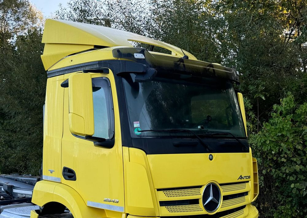 Mercedes-Benz * Hakowiec * Mercedes Antos 2543 * Sprowadzony * Stan Perfekcyjny - Hook lift: gambar 4 Mercedes-Benz * Hakowiec * Mercedes Antos 2543 * Sprowadzony * Stan Perfekcyjny - Hook lift: gambar 4