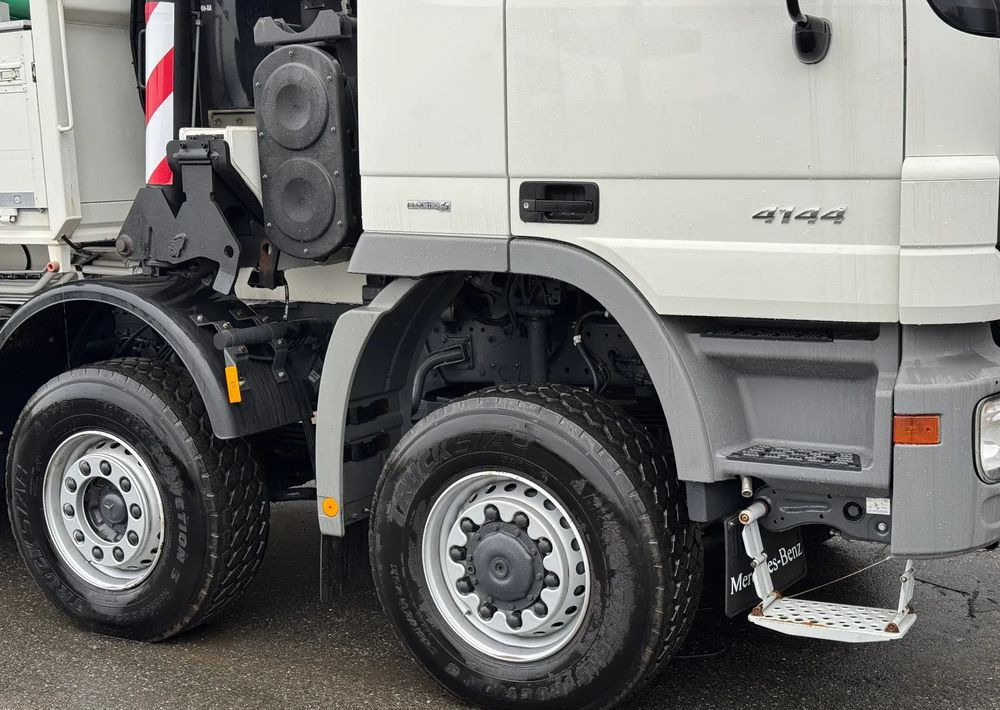 Mercedes-Benz * Mercedes 8x6 Actros 4144 * HDS Palfinger 150002 + FLY JIB PJ 170 * Dźwig * 40 TON * Wyciągarka * 35 Metrów * Kosz * - Truk derek: gambar 5 Mercedes-Benz * Mercedes 8x6 Actros 4144 * HDS Palfinger 150002 + FLY JIB PJ 170 * Dźwig * 40 TON * Wyciągarka * 35 Metrów * Kosz * - Truk derek: gambar 5