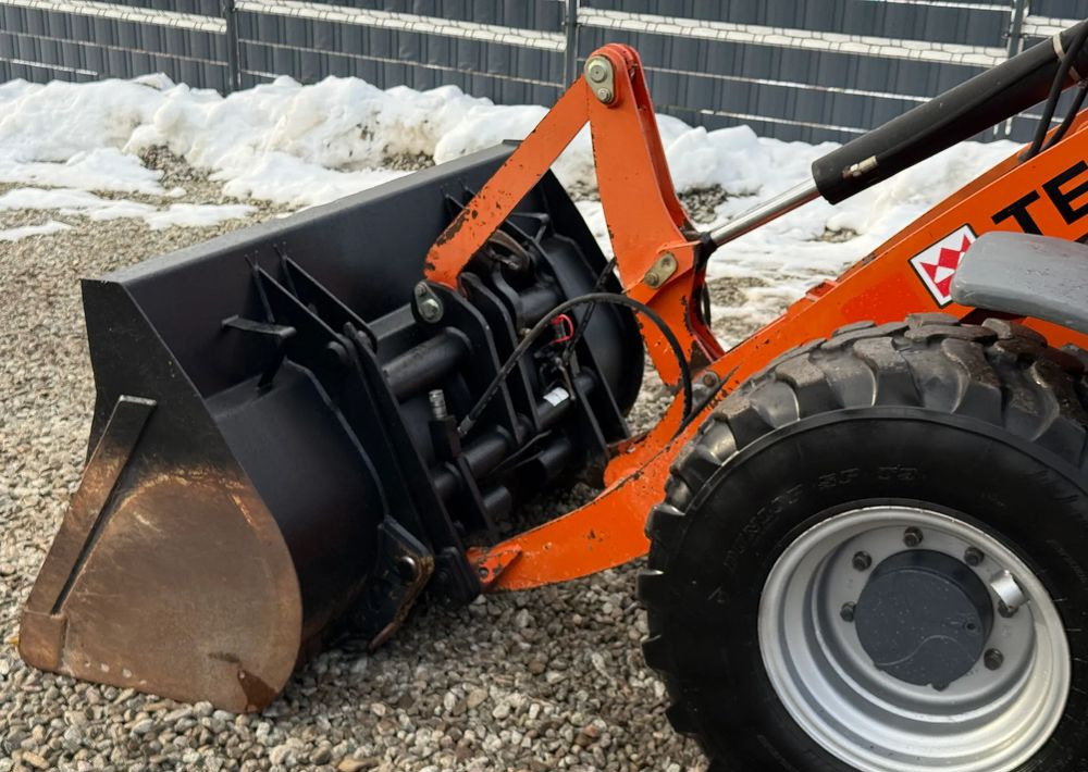 Terex * Terex TL 80 AS * Ładowarka * Stan Perfekcyjny ! * Sprowadzona * - Pemuat ringkas: gambar 5 Terex * Terex TL 80 AS * Ładowarka * Stan Perfekcyjny ! * Sprowadzona * - Pemuat ringkas: gambar 5