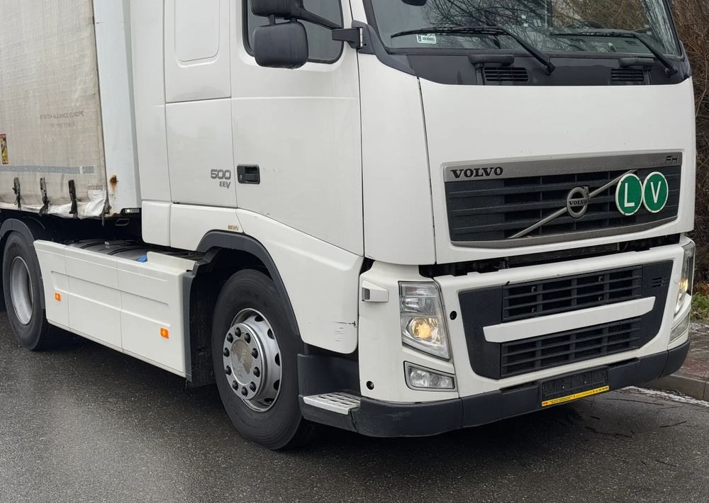 Volvo * Zestaw * Volvo FH 500 + Naczepa Krone * Bardzo Dobry Stan - Truk dengan terpal samping: gambar 3 Volvo * Zestaw * Volvo FH 500 + Naczepa Krone * Bardzo Dobry Stan - Truk dengan terpal samping: gambar 3