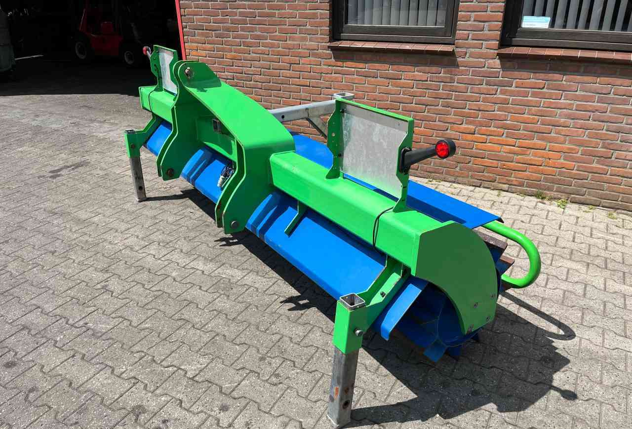 Ceres GreenCutter GC-600 diversen - Rol pertanian: gambar 3 Ceres GreenCutter GC-600 diversen - Rol pertanian: gambar 3