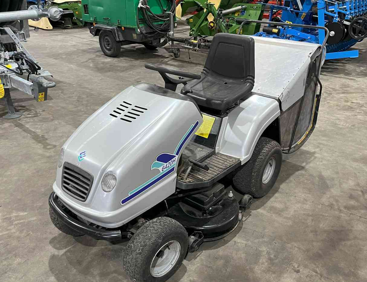 Gazonmaaier, Honda maaitrekker, zelfrijder, zelfrijdend, grasmaaier, diversen - Mesin pemotong rumput: gambar 1 Gazonmaaier, Honda maaitrekker, zelfrijder, zelfrijdend, grasmaaier, diversen - Mesin pemotong rumput: gambar 1