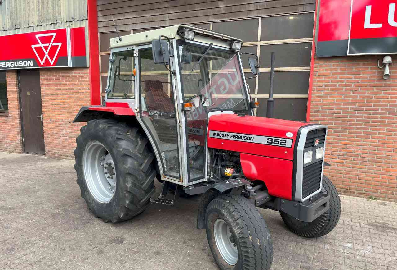 Massey Ferguson 352 Turbo Tractoren. - Traktor: gambar 2 Massey Ferguson 352 Turbo Tractoren. - Traktor: gambar 2